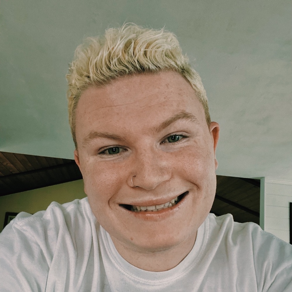 Meet your Posher, Dylan - Picture 1 of 1
